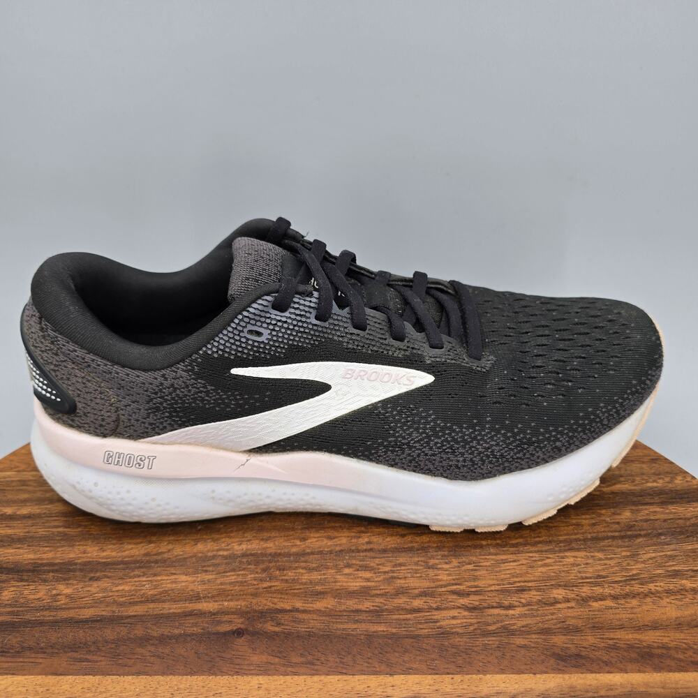 Brooks Ghost 16 Shoes Womens 9.5 B Black White Low Top Running Athletic Sneakers
